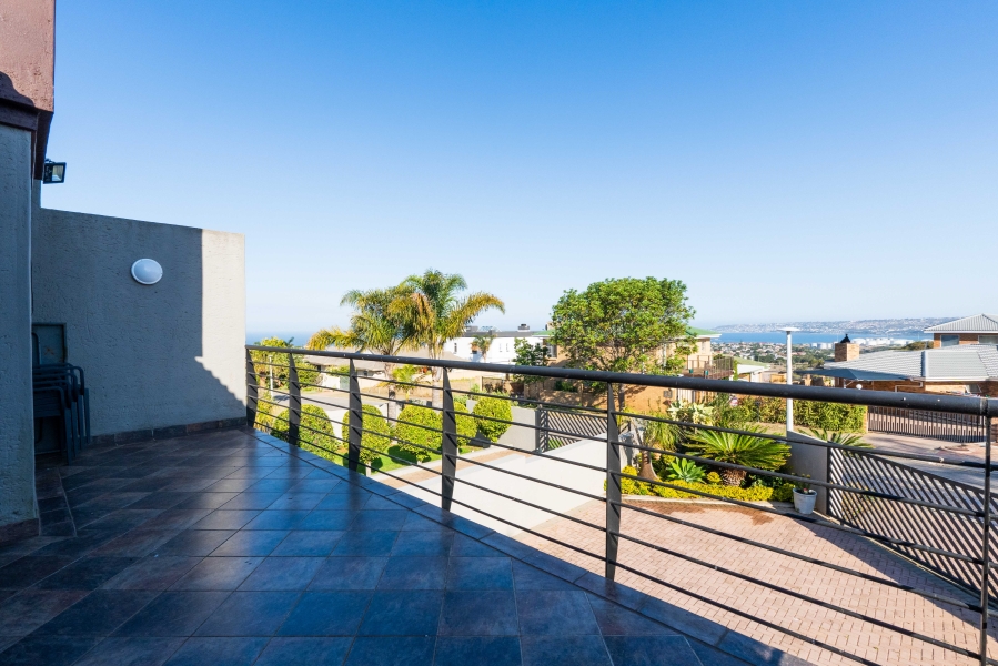 4 Bedroom Property for Sale in Menkenkop Western Cape